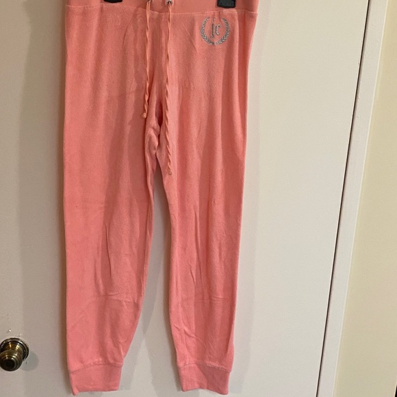 EUC Juicy Couture Bubblegum Pink Joggers - Picture 2 of 4